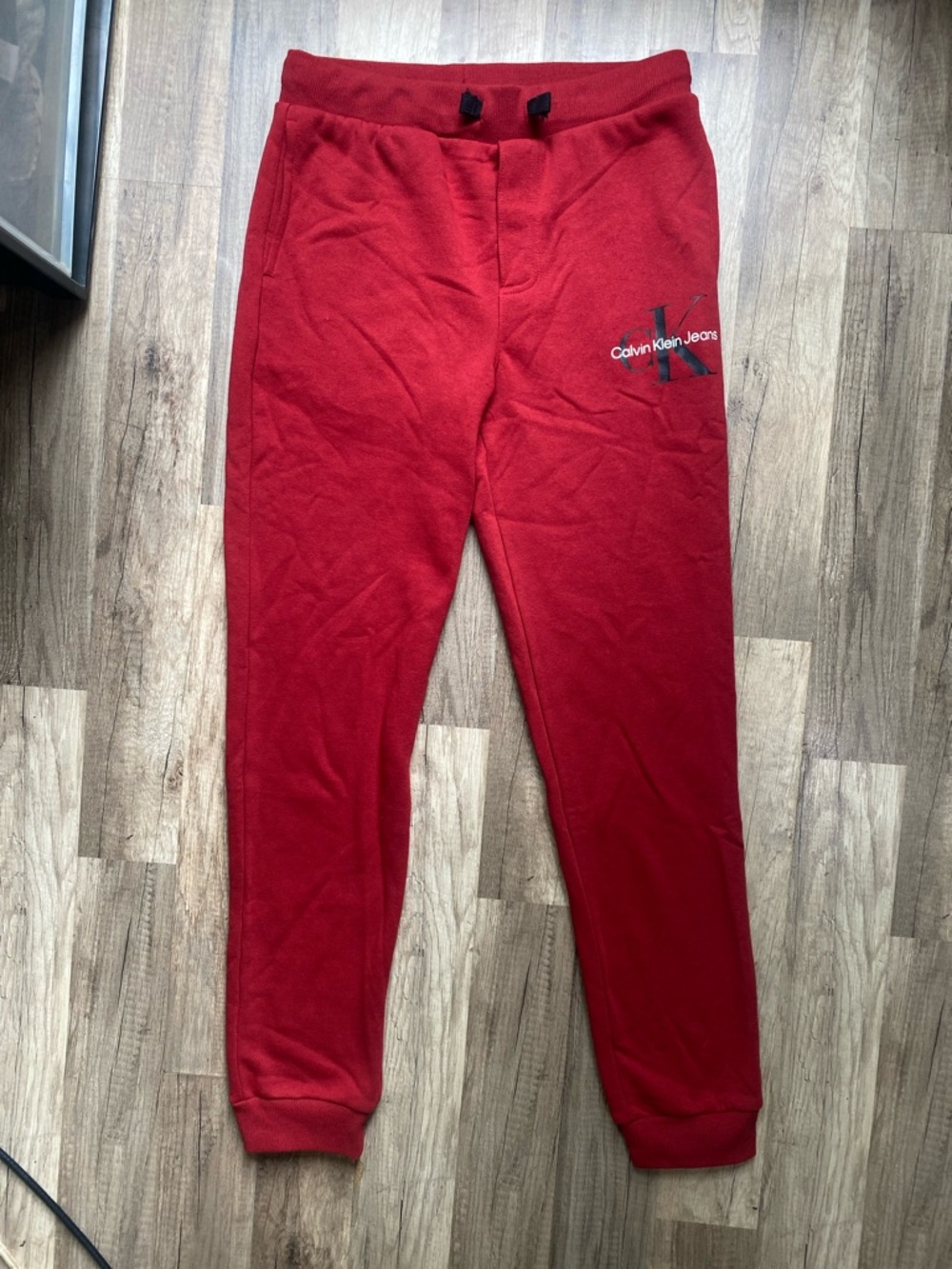 Calvin Klein Boys/Girls Red SweatPants Joggers Size L 14-16 Fleece Elastic Cuff